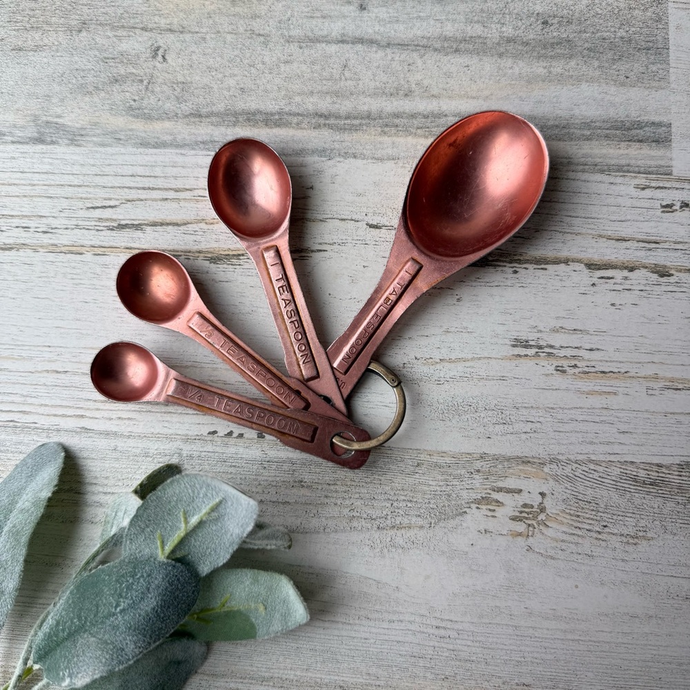 Vintage Aluminum Copper Tone Nesting Oval (4) Measuring Spoons US STD Farmhouse